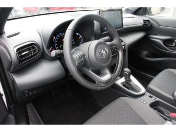 Car image 10