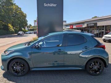Car image 4
