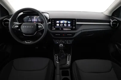 Car image 30