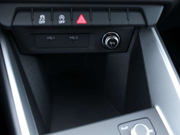 Car image 36