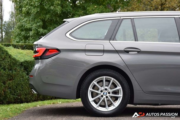 BMW 520i Touring 120 kW image number 5