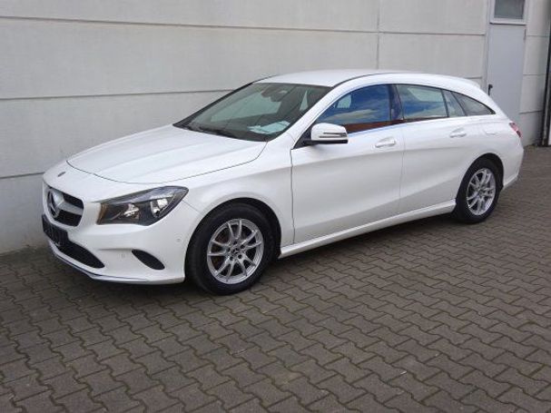 Mercedes-Benz CLA 200 Shooting Brake d 100 kW image number 1