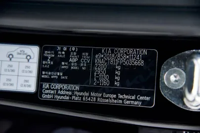Car image 70
