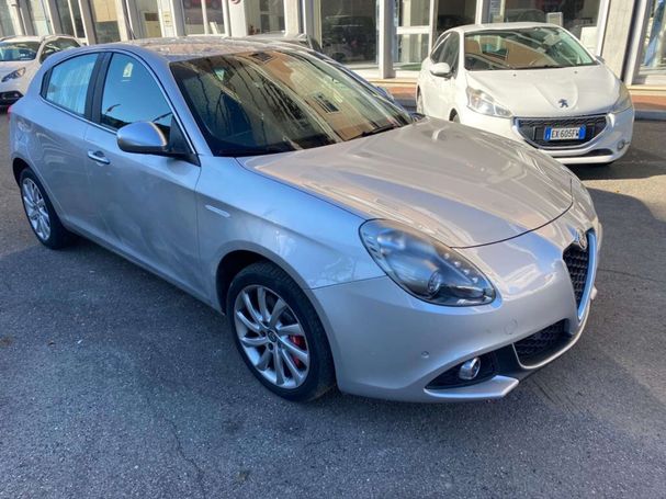 Alfa Romeo Giulietta 1.6 JTDM Super 88 kW image number 2