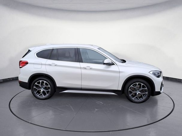 BMW X1 xDrive20d xLine 140 kW image number 6