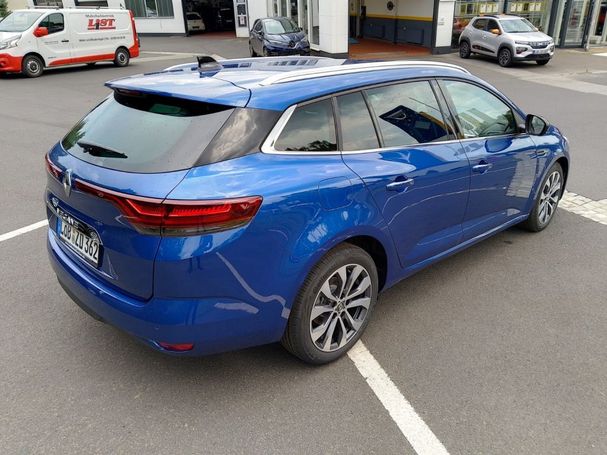 Renault Megane Grandtour BLUE dCi 115 EDC 85 kW image number 3