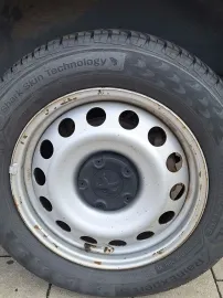 Car image 41