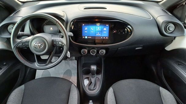 Toyota Aygo X 1.0 CVT 53 kW image number 7