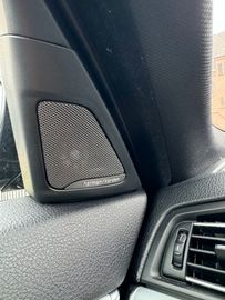 Car image 41