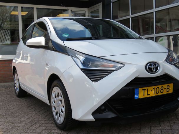 Toyota Aygo 54 kW image number 35