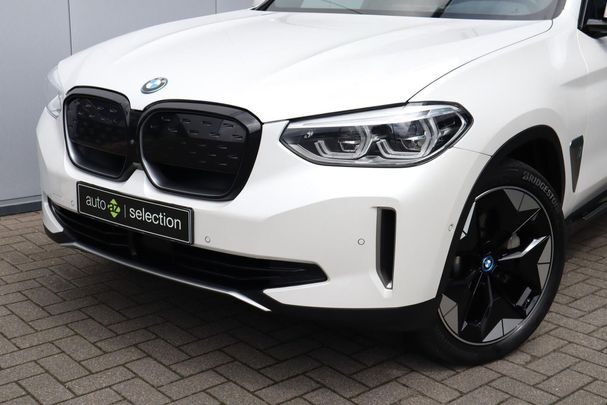 BMW iX3 80 kWh 210 kW image number 1