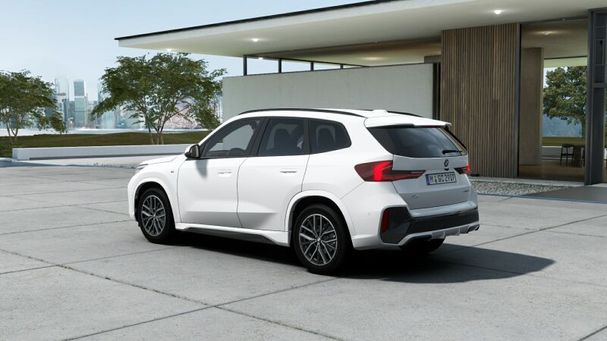 BMW X1 sDrive18i 100 kW image number 4