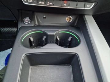 Car image 37