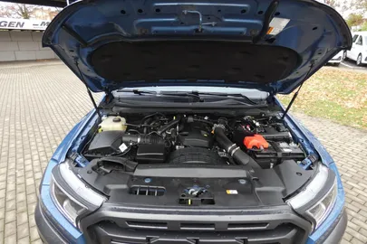 Car image 33