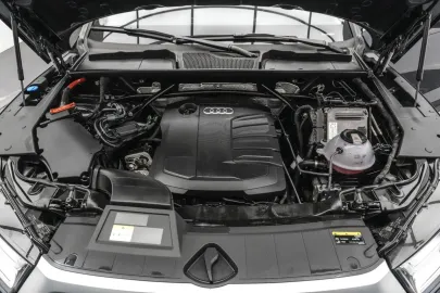 Car image 29