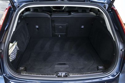 Car image 37