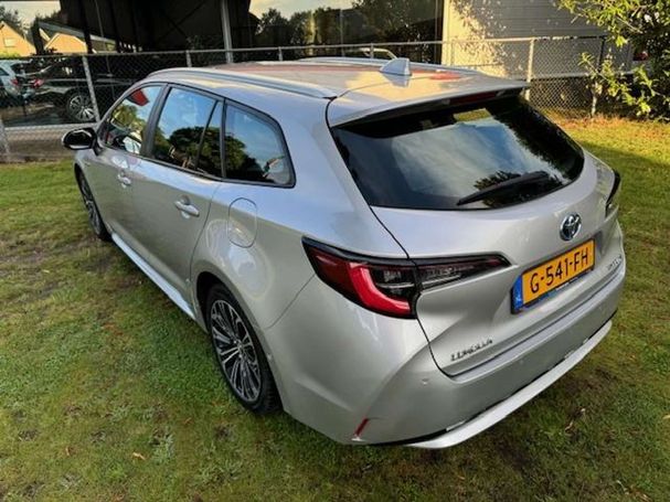 Toyota Corolla 1.8 Hybrid Touring Sports 90 kW image number 4