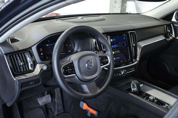 Volvo V60 B3 Plus 120 kW image number 4