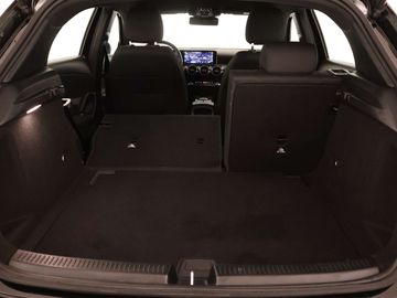 Car image 36