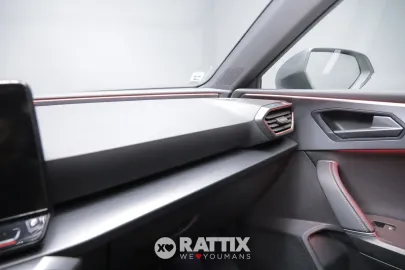 Car image 27