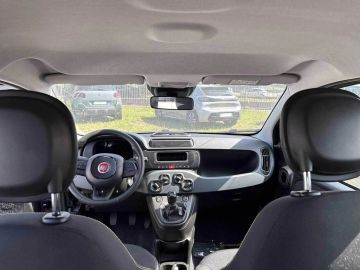 Car image 15