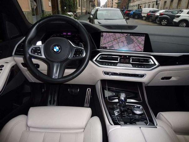 BMW X5 M 50i xDrive 390 kW image number 7