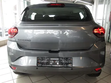 Car image 2