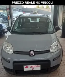 Car image 3