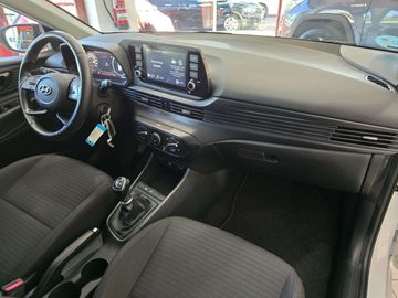 Car image 36