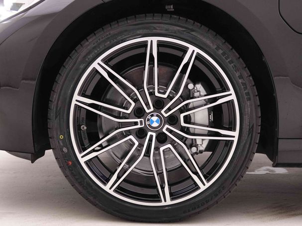 BMW 330 e Advantage 218 kW image number 24