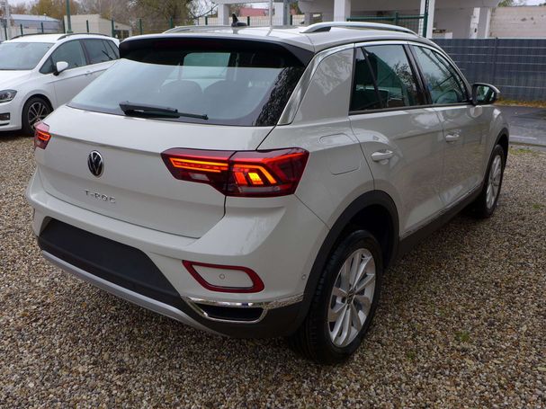 Volkswagen T-Roc 1.5 TSI Style DSG 110 kW image number 16