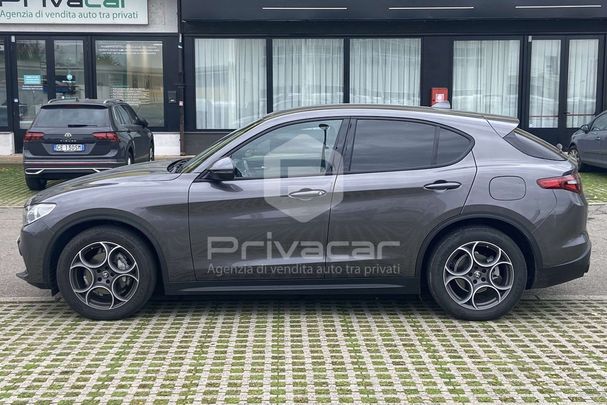 Alfa Romeo Stelvio 2.2 Diesel AT8 118 kW image number 8