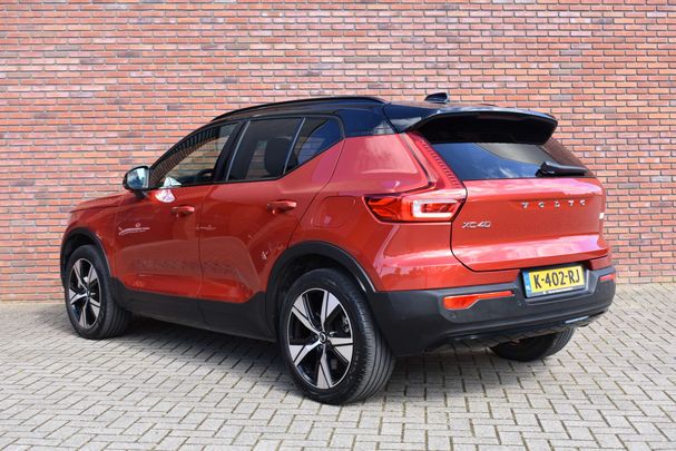 Volvo XC40 Recharge AWD 300 kW image number 3