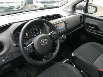 Car image 20