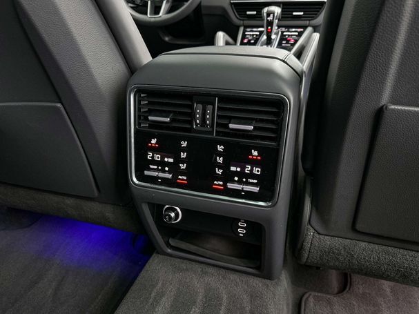 Porsche Cayenne E-Hybrid 340 kW image number 24