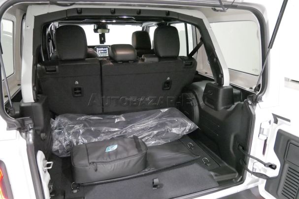 Jeep Wrangler PHEV 280 kW image number 7