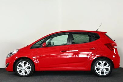 Car image 23