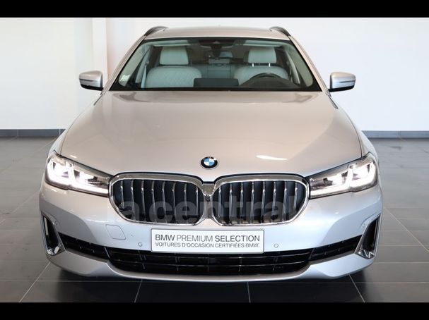 BMW 530d Touring 210 kW image number 2