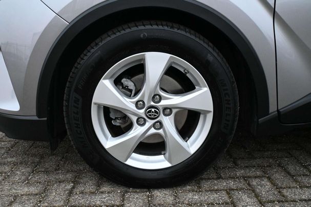 Toyota C-HR 90 kW image number 24