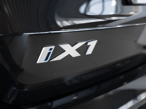 BMW iX1 xDrive30 M Sport 230 kW image number 15