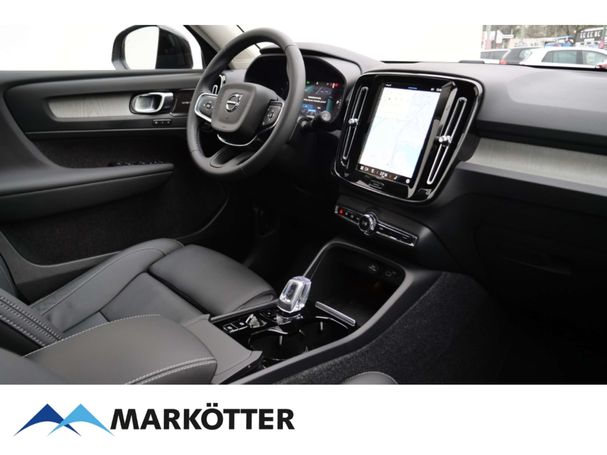 Volvo XC40 B4 Ultra Dark 145 kW image number 8