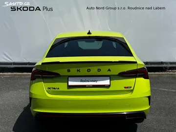 Car image 36