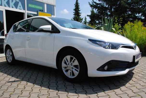 Toyota Auris S Comfort 100 kW image number 2