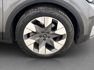 Car image 38