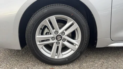 Car image 28