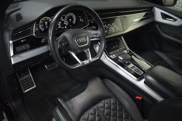 Audi Q8 55 TFSIe quattro S-line 280 kW image number 13