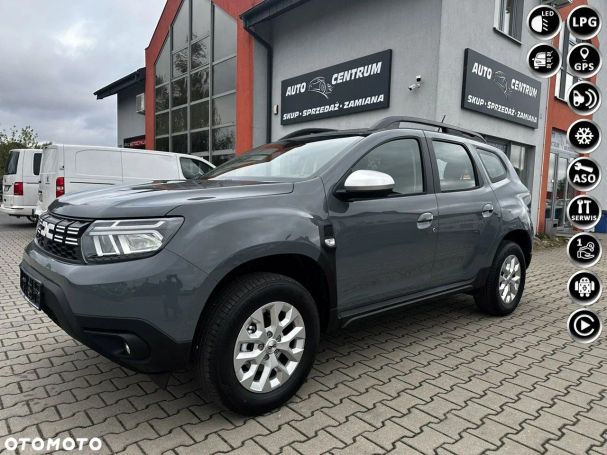 Dacia Duster TCe 100 Essential 74 kW image number 3