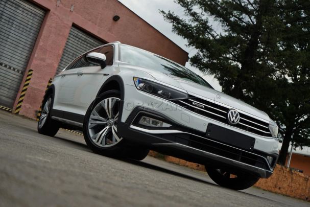 Volkswagen Passat Alltrack 2.0 TDI SCR 4Motion DSG 140 kW image number 6