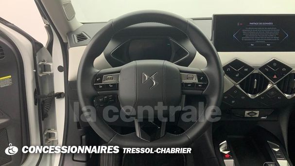 DS Automobiles 3 Crossback E-Tense Grand Chic 100 kW image number 22