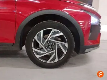 Car image 27